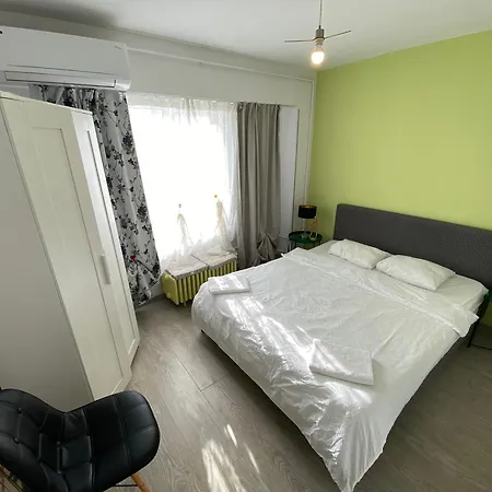 Green Apartment-2